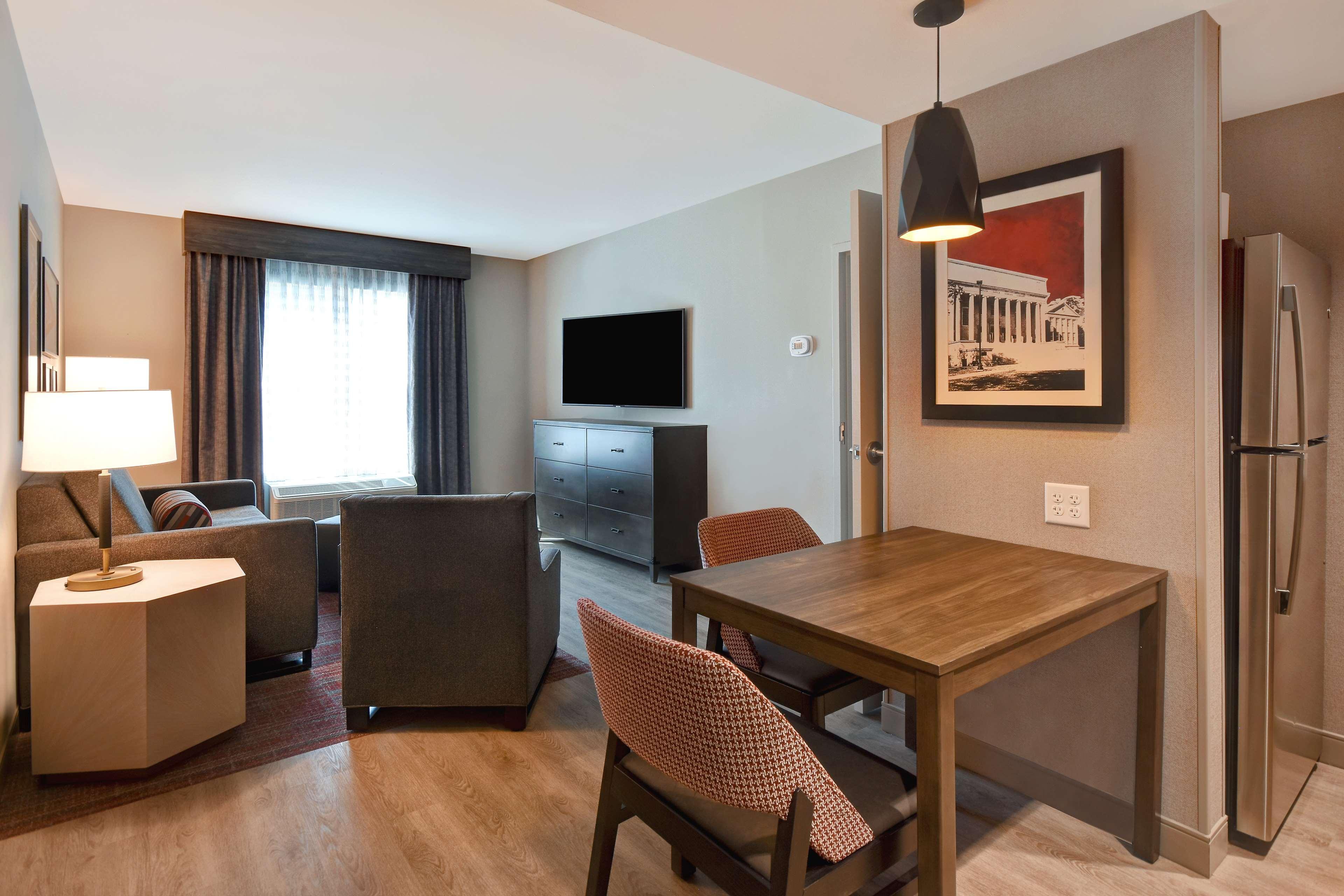 Homewood Suites By Hilton Tuscaloosa Downtown- Near Univ Of Alabama Exterior photo