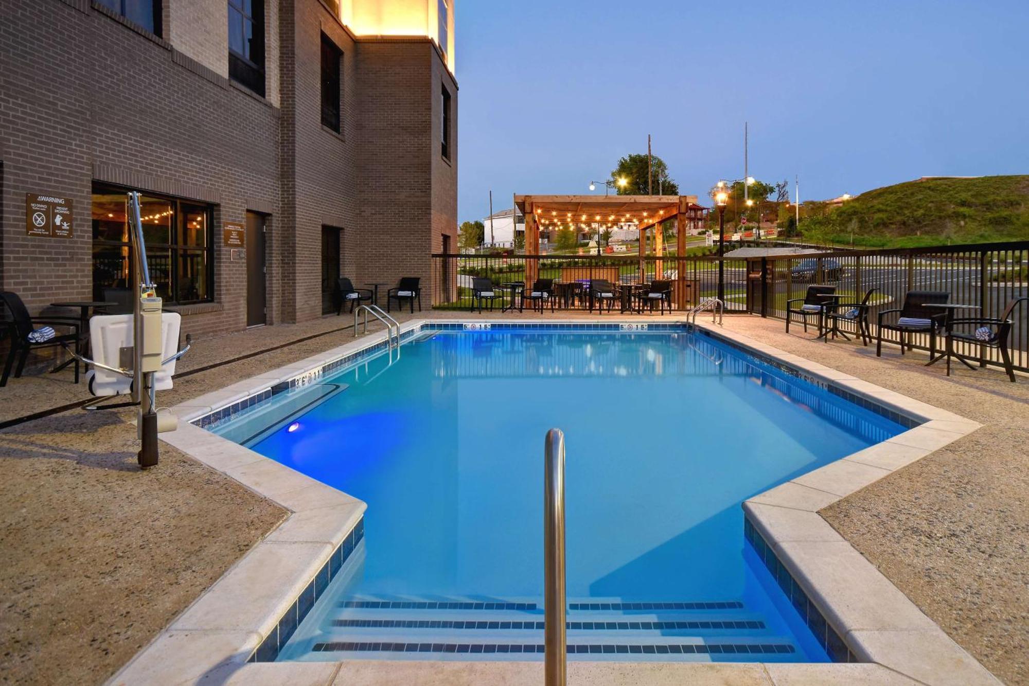 Homewood Suites By Hilton Tuscaloosa Downtown- Near Univ Of Alabama Exterior photo
