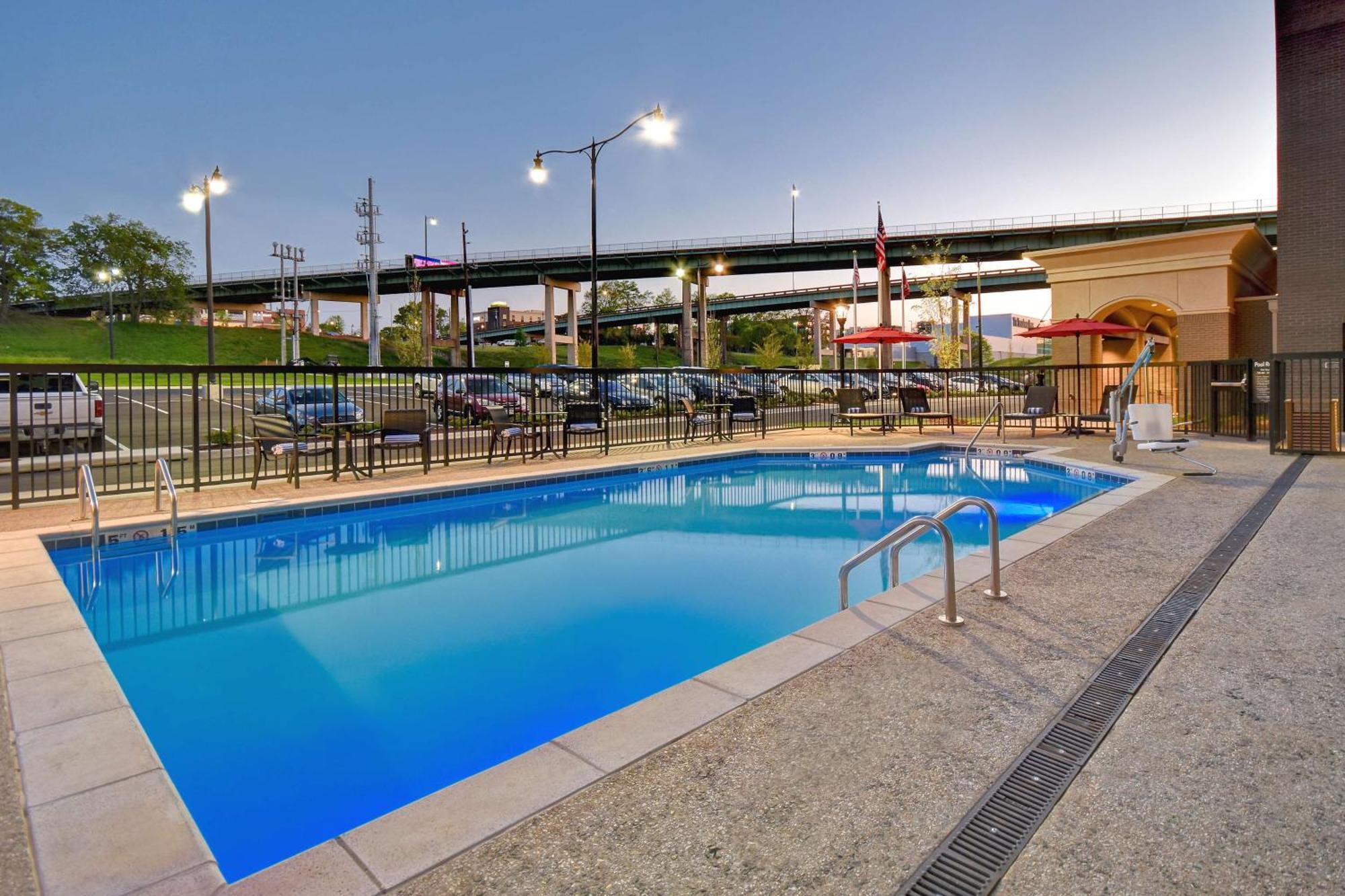 Homewood Suites By Hilton Tuscaloosa Downtown- Near Univ Of Alabama Exterior photo